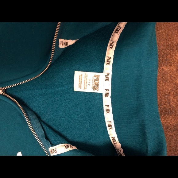 Pink quarter-zip - Picture 3 of 3